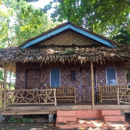 Beach House Resort And Dive Center Mambajao Exterior photo
