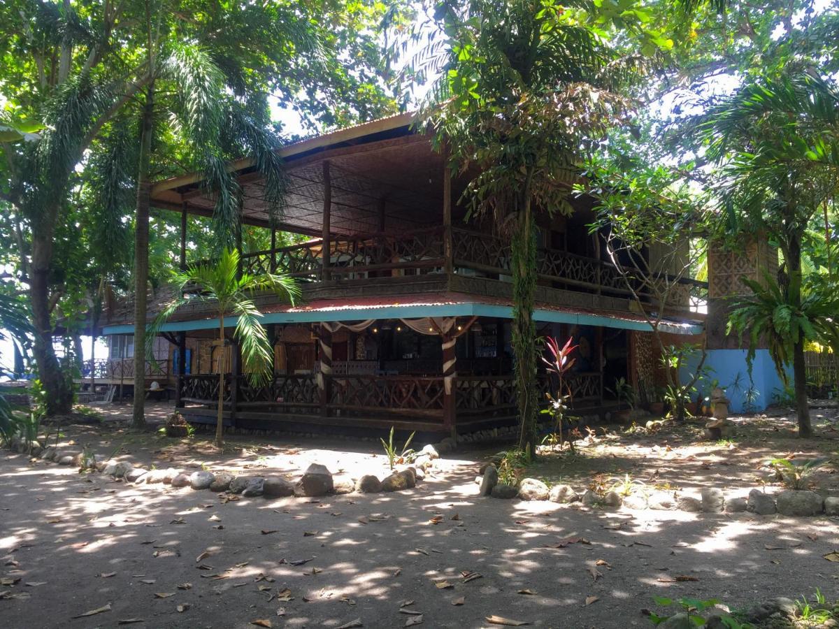 Beach House Resort And Dive Center Mambajao Exterior photo