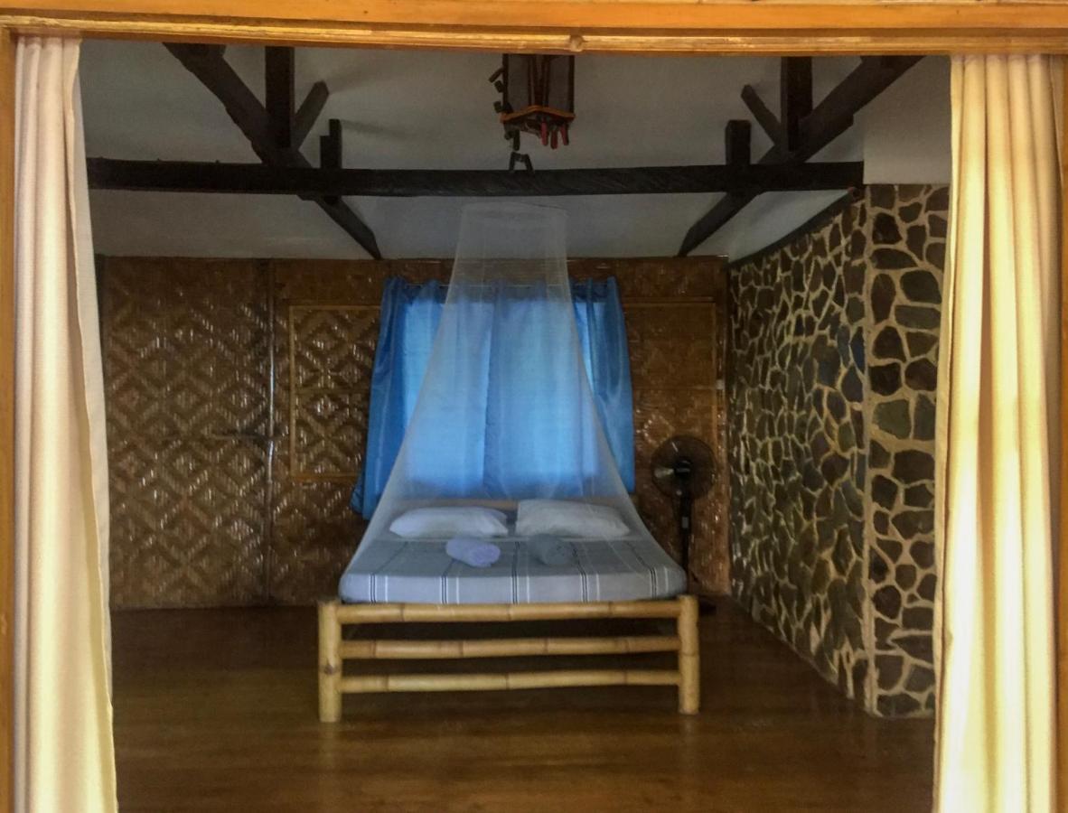 Beach House Resort And Dive Center Mambajao Exterior photo